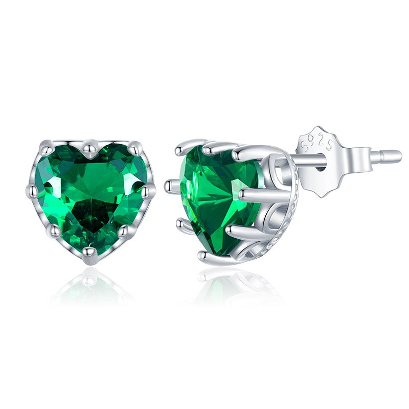 Heart stud Earrings | CZ