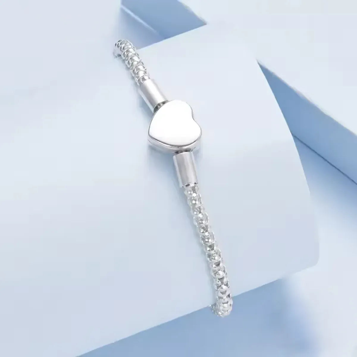 Minimalist Heart Charm Bracelet