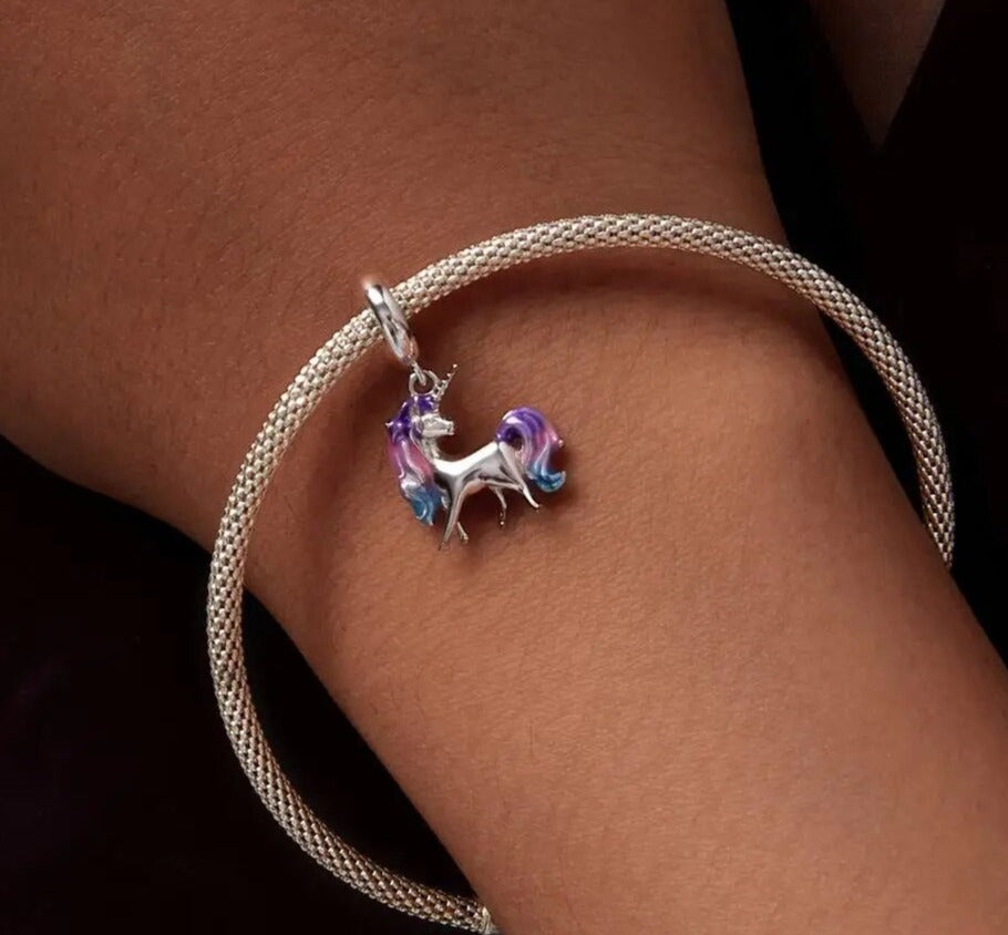 Prancing Unicorn Dangle Charm | EN