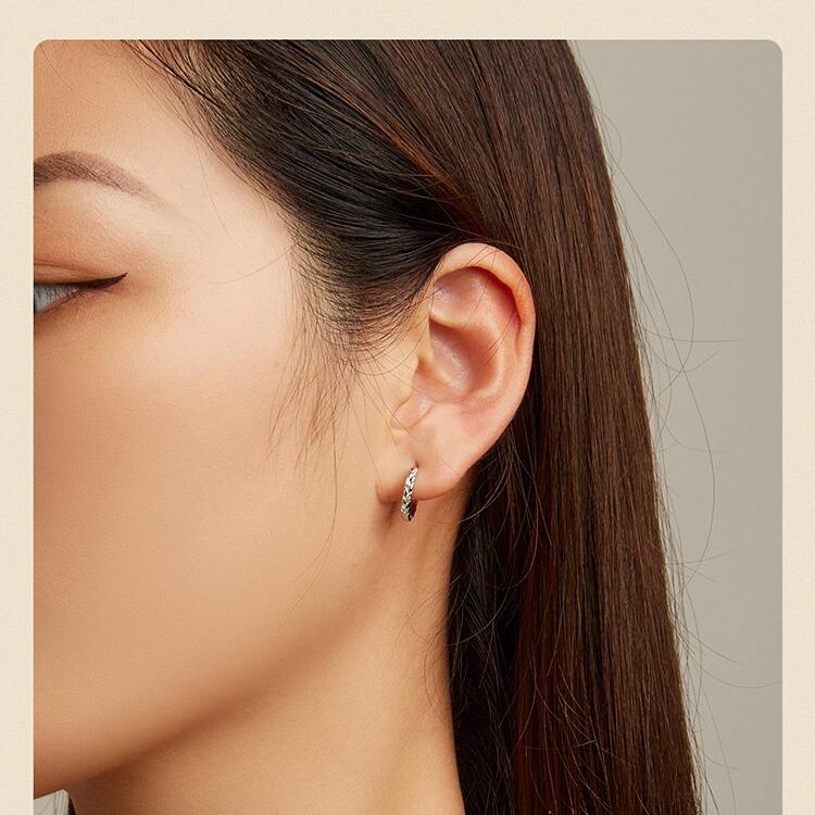 Dazzling Grain Earrings | CZ