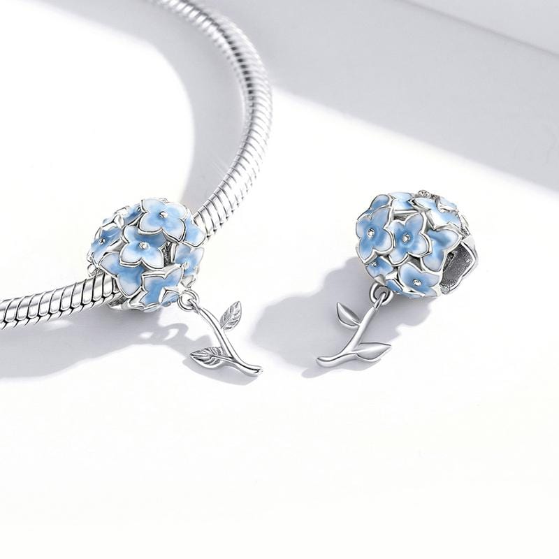 Hydrangeas Dangle Charm | EN
