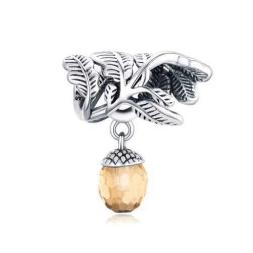 Acorn and Leafs Dangle Charm