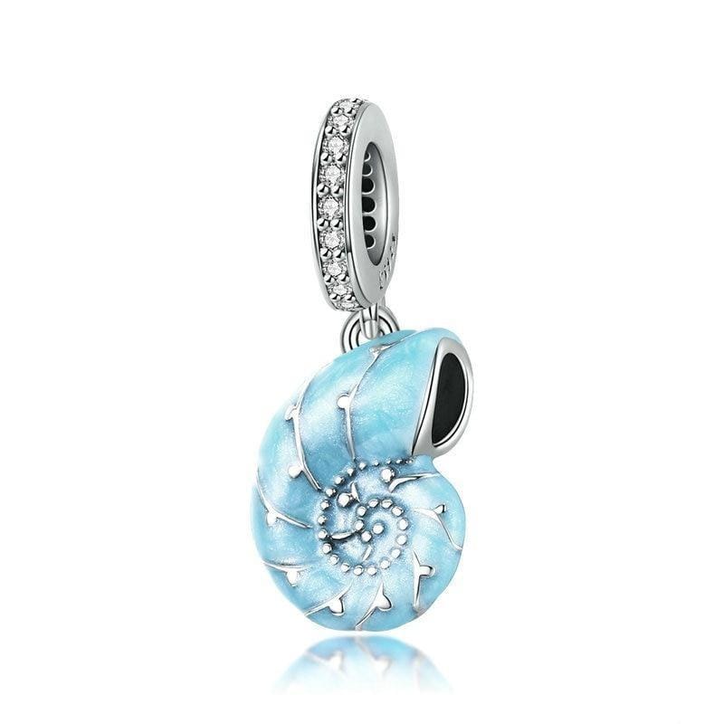 Blue Conch Charm | CZ EN