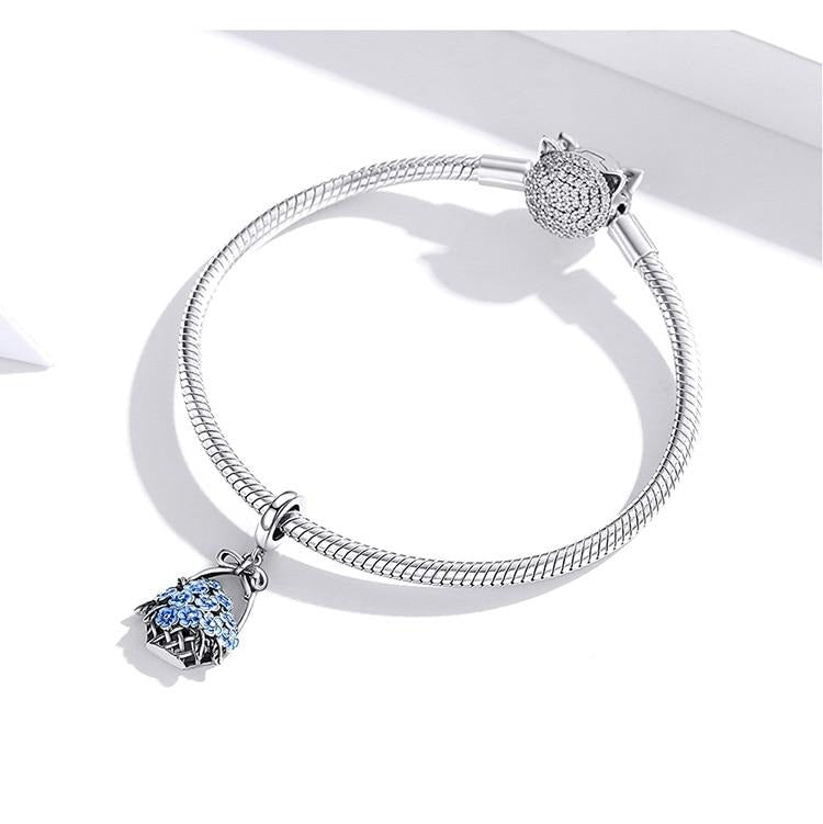Flower Basket Dangle Charm | EN