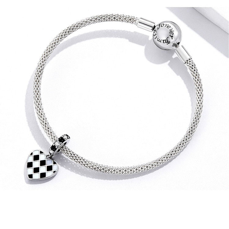 Checkered Heart Dangle Charm | CZ EN