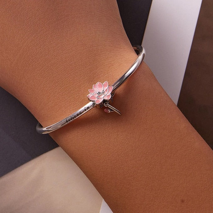 Lotus Flower Dangle Charm | EN